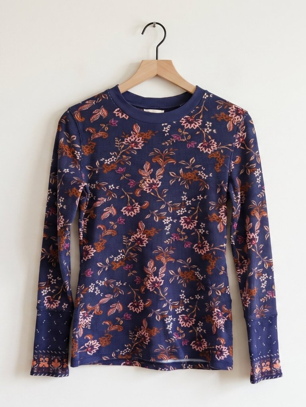Sundance Navy Floral Waffle Knit Thermal Top Size M